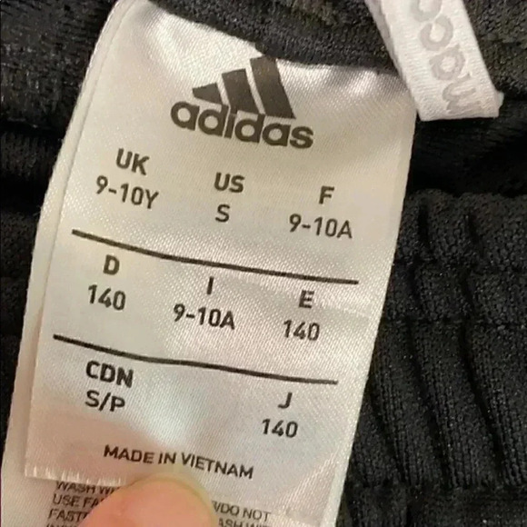 Adidas boys sweats - Picture 6 of 7